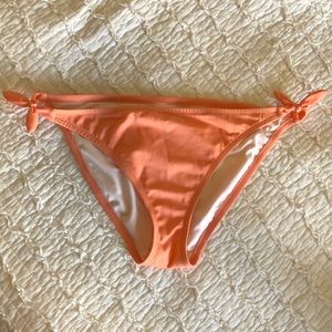 New without tags Coral side tie Victoria’s Secret bikini bottom